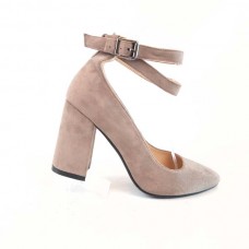 НЕТ В НАЛИЧИИ Туфли женские на высоком каблучке 0275КФМ