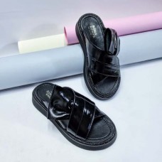 Шлепанцы женские кожа со стразами 0096БНМ