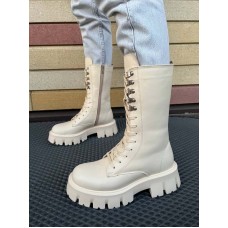 Ботинки женские на тракторной подошве деми или зима Код 585КОР